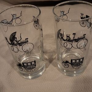Vintage Libbey Carriage Design Glasses Tumblers 5.5".  Barware